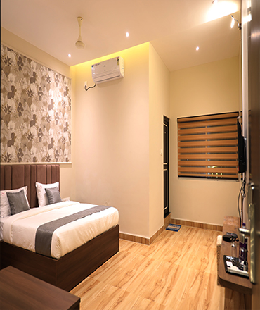 Hotel Seven Grand Vijayapura